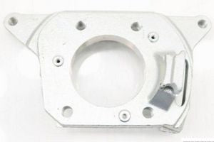 صحن دعم الفرامل / واقي غبار - CHEVROLET EXPRESS 3500 ( 2020 )