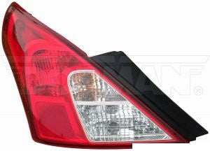 مجموعة المصباح الخلفي - NISSAN VERSA يسار ( 2013)
