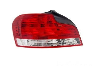 مجموعة المصباح الخلفي - BMW 128I يسار ( 2010 )