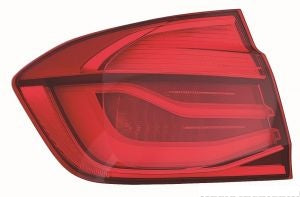 مجموعة المصباح الخلفي - BMW 330E يسار ( 2017 )