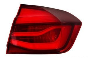 مجموعة المصباح الخلفي - BMW 340I يمين ( 2018 )