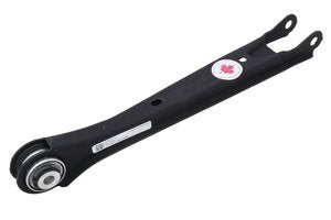 أذرعة تعليق - CADILLAC XT4 أمامي يمين ( 2023 )