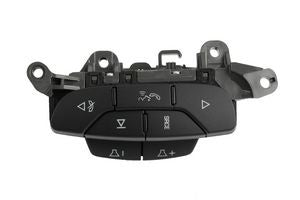 موصل عجلة القيادة Audio Control Key - CHEVROLET EXPRESS 4500 يمين ( 2021 )