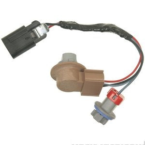 قاعدة لمبة الفرامل - CHEVROLET  TRAVERSE  ( 2009 )