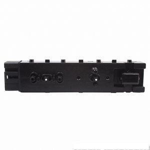 سويتش كرسي كهربائي - D  POLICE INTERCEPTOR SEDAN أمامي يمين ( 2018)