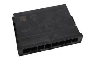 وحدة التحكم بالهيكل (BCM) - GMC YUKON XL ( 2021 )