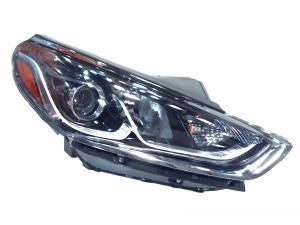 مجموعة المصباح الأمامي - HYUNDAI SONATA يمين ( 2018 )