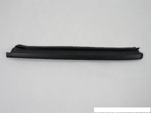 تجميل / جلدة جامة أمامية - JEEP COMMANDER يمين ( 2009 )