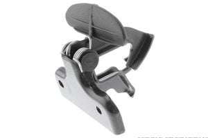 قفل غطاء المحرك- MERCEDES-BENZ  CLK550 ( 2007)