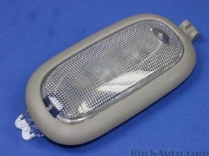 لمبة السقف كاملة - MITSUBISHI RAIDER خلفي ( 2009 )