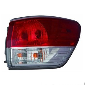 مجموعة المصباح الخلفي - NISSAN  PATHFINDER يمين ( 2015)