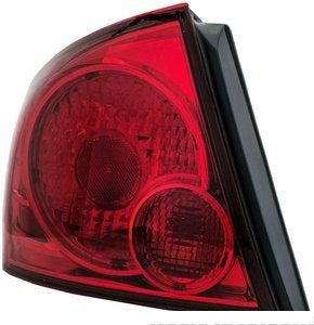 مجموعة المصباح الخلفي - NISSAN  SENTRA يسار ( 2005)