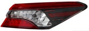 مجموعة المصباح الخلفي - TOYOTA CAMRY يمين ( 2021 )